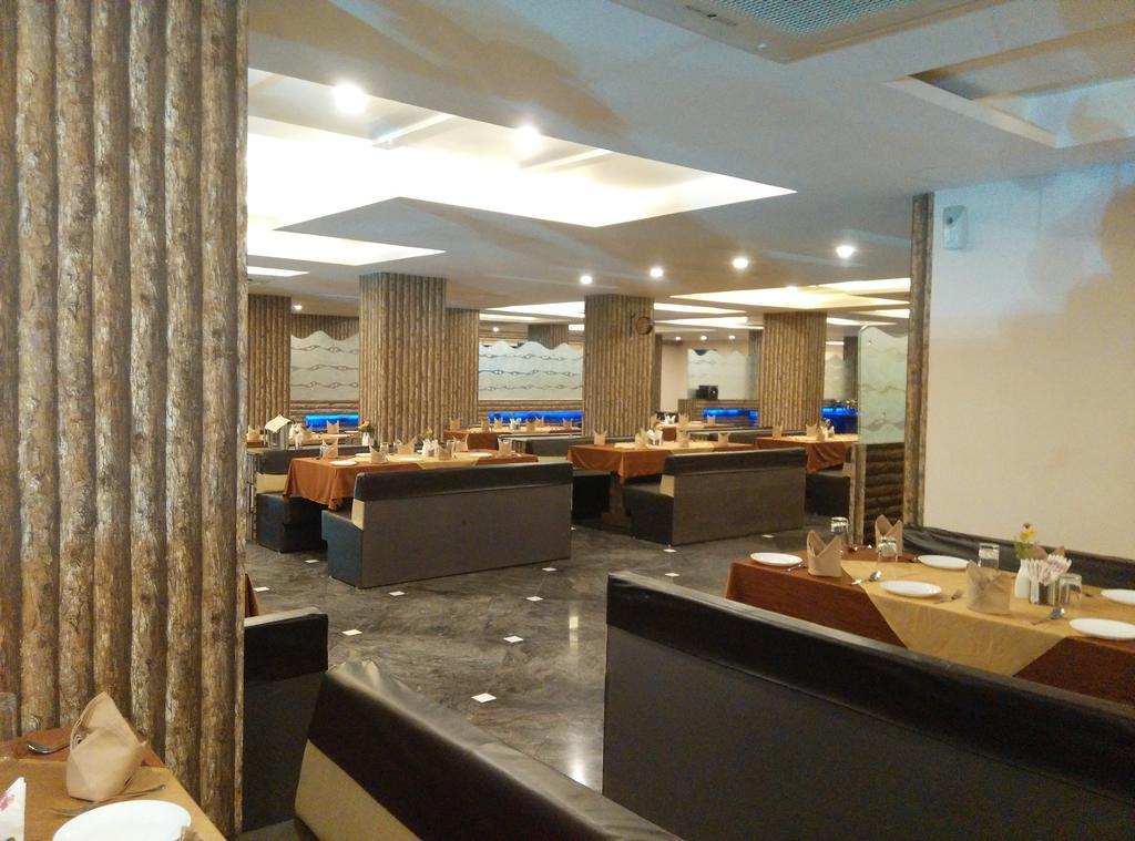 Hotel Siddhant Indore Ngoại thất bức ảnh